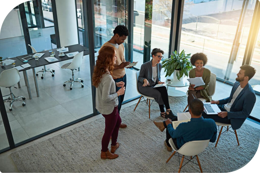 coveo-people-meeting